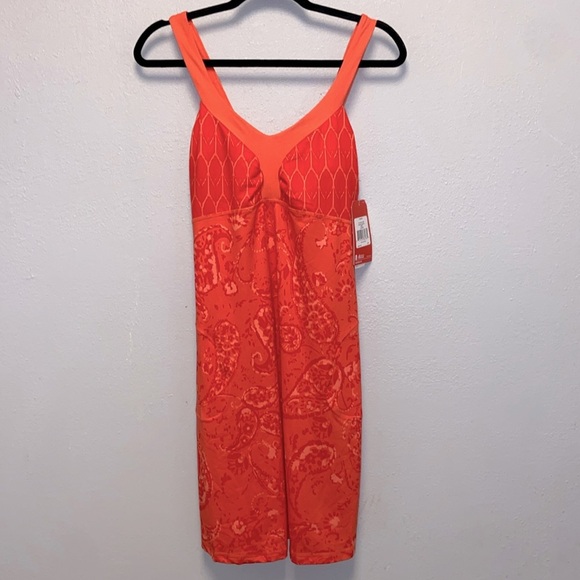 The North Face Amberglow Orange Candace Athleisure Athletic Dress: 3099 - Picture 2 of 14